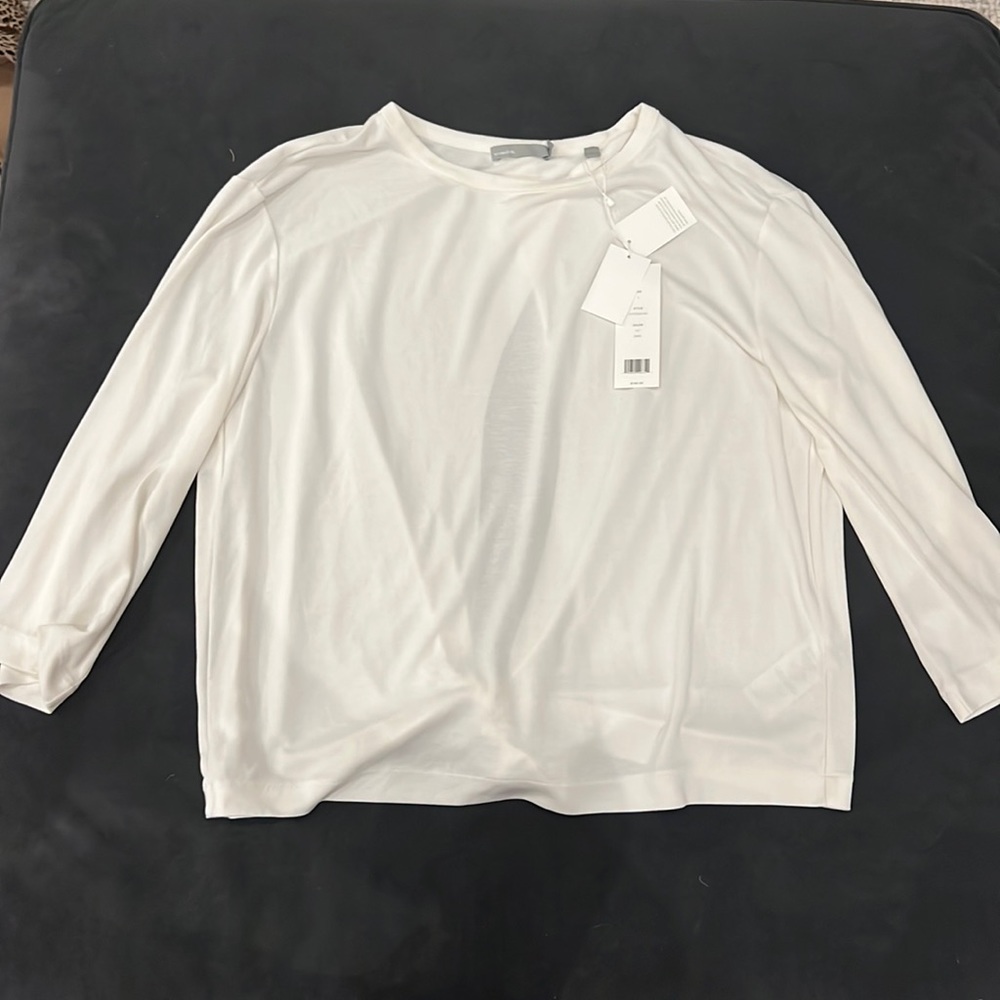 Vince tie back 3/4 sleeve crew neck top.